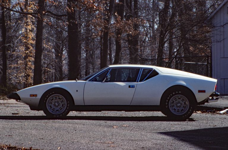 1971-74 De Tomaso Pantera: Ford’s “affordable” exotic at home among the classics