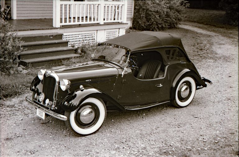 Singer Roadster: The Last Aria of a Dying Diva