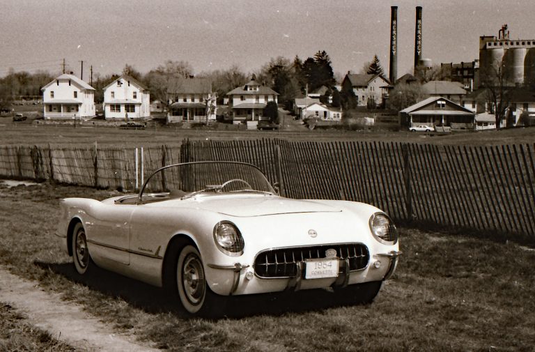 ’54 Corvette: Chevrolet’s flawed fiberglass flyer