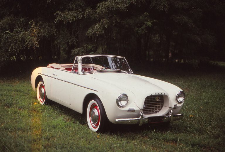 Volvo P1900 1956-1957: Volvo’s first sports car