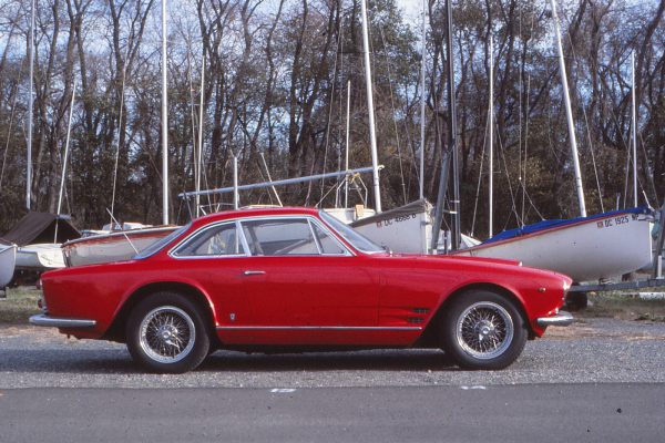 Maserati 3500GTI: Six for the road