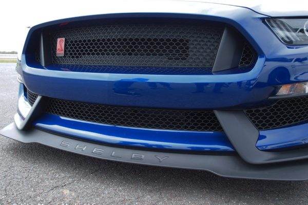 2016 Ford Shelby GT350R Mustang track drive review: Flat-plane geometry and monster brakes