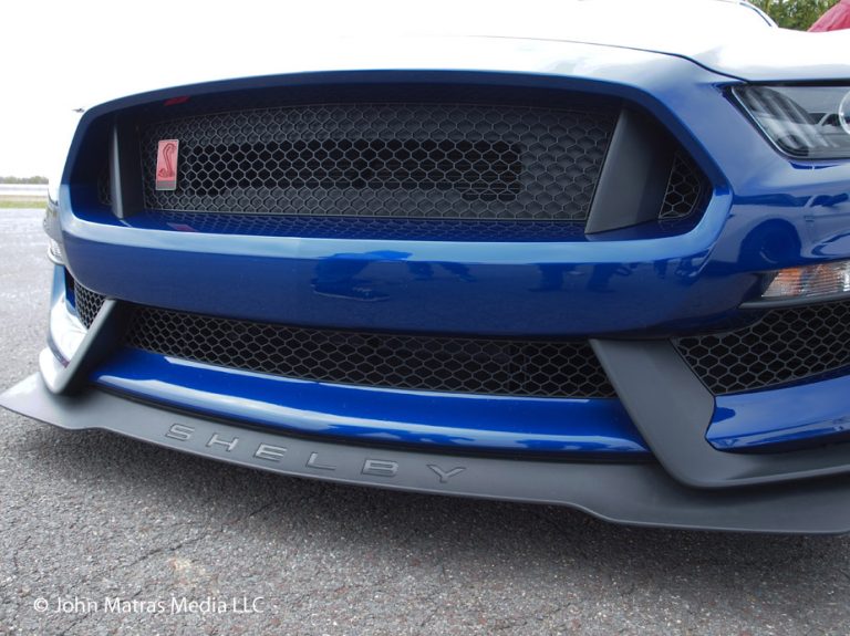 2016 Ford Shelby GT350R Mustang track drive review: Flat-plane geometry and monster brakes
