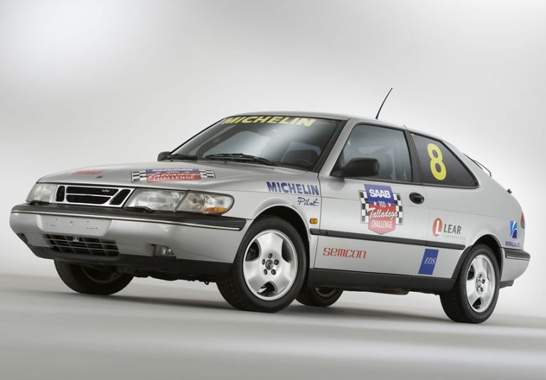 Saab 900 Talladega Challenge Car USA Heritage Collection
