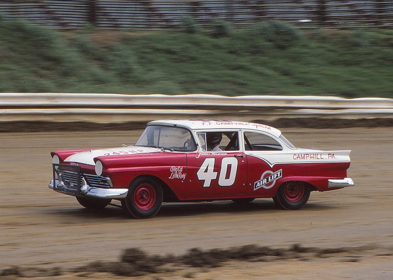 ‘57 Ford Stocker: NASCAR veteran runs again