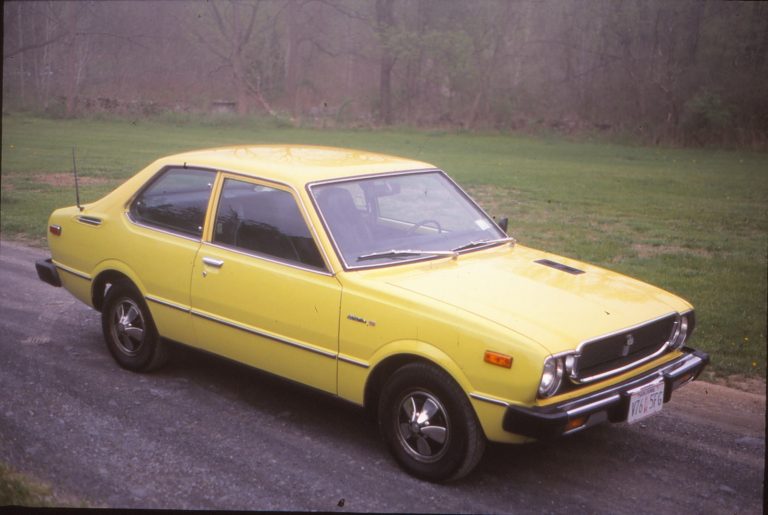 1975 Toyota Corolla Deluxe: The first “new Beetle”