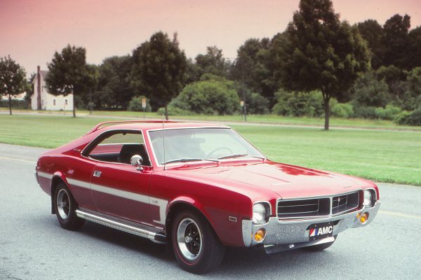 1969 AMC Javelin SST 290: American Motors fields pony car-era bruiser-cruiser