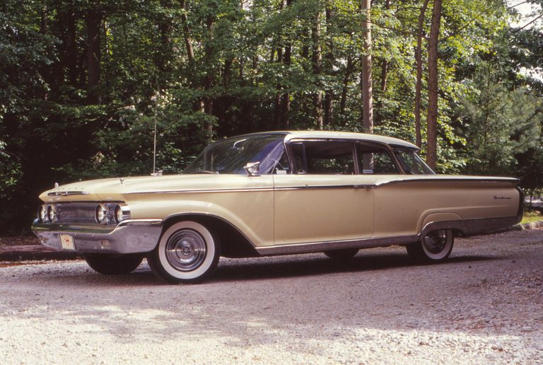 1960 Mercury Monterey: Sensible style