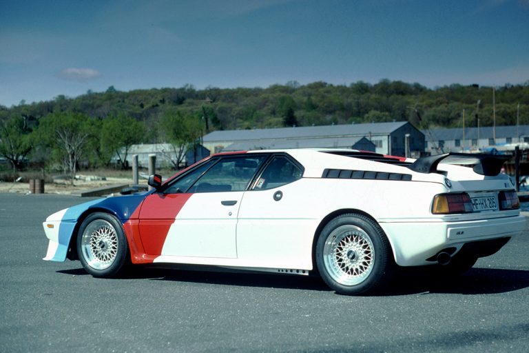 Kevlar-bodied BMW M1