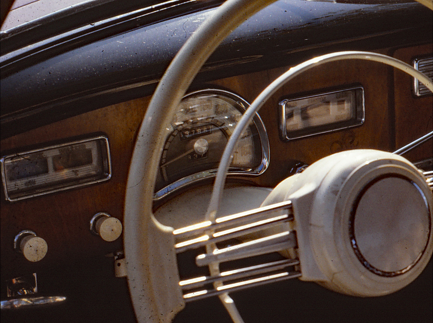 BMW 502 steering wheel and dash