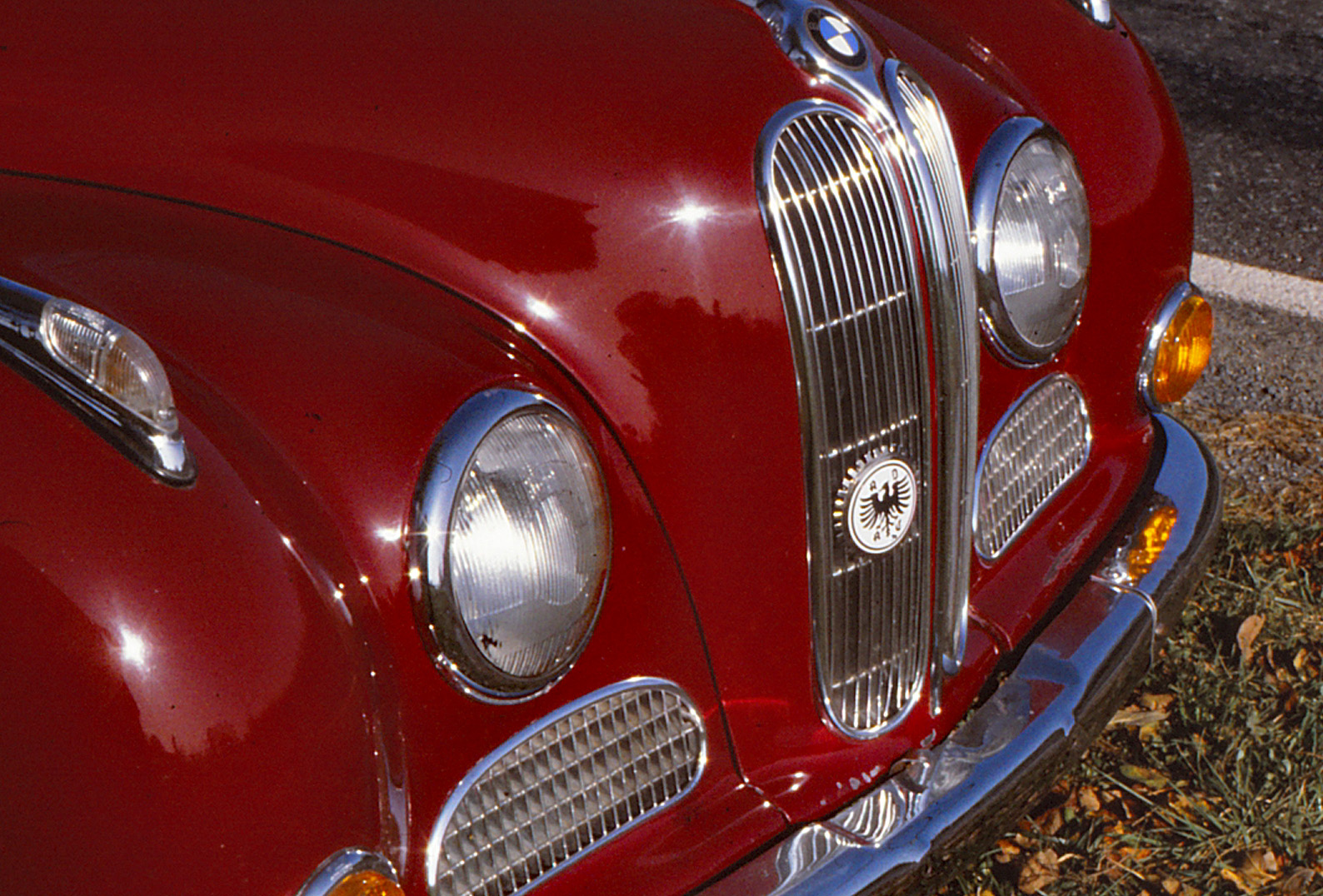 BMW 502 grille